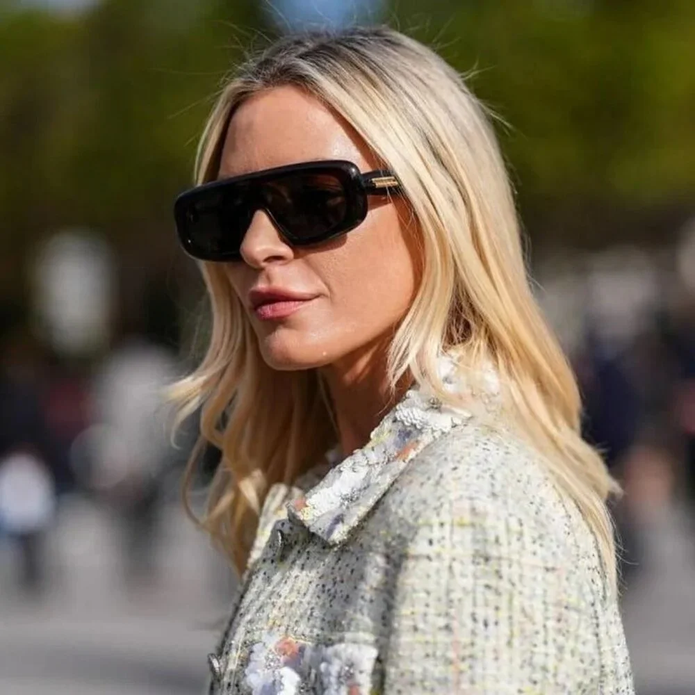 Bottega Veneta Shield Sunglasses – Black Frame / Grey Lens (BV1281S 001)